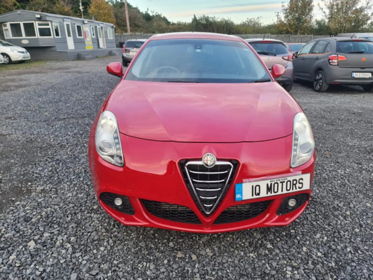 Alfa Romeo Giulietta 1.4L Automatic Low Mileage - Image 3