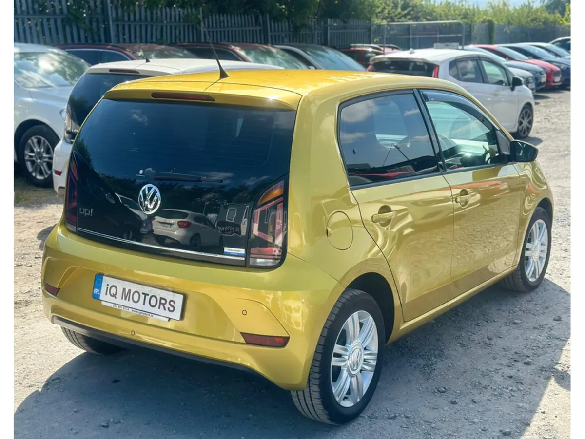 Volkswagen up! 1.0  AUTOMATIC LOW MILEAGE (2357) - Image 4