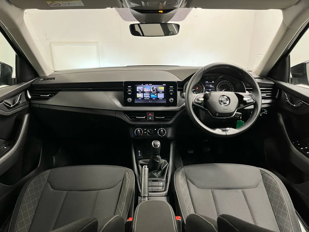 Skoda Kamiq Ambition 1.0tsi 110HP - Parking Senso - Image 4