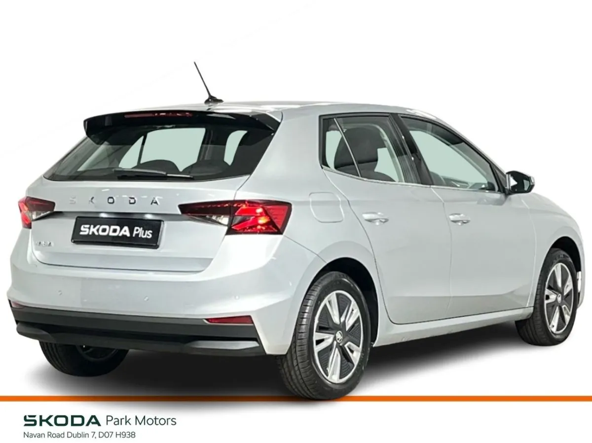 Skoda Fabia Style 1.0tsi 95bhp - Parking Sensors - Image 3