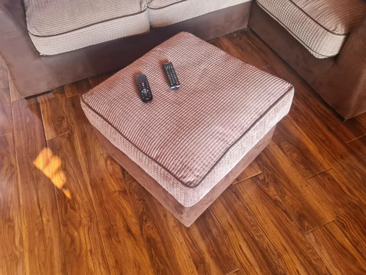 Corner couch / L shaped - Image 3