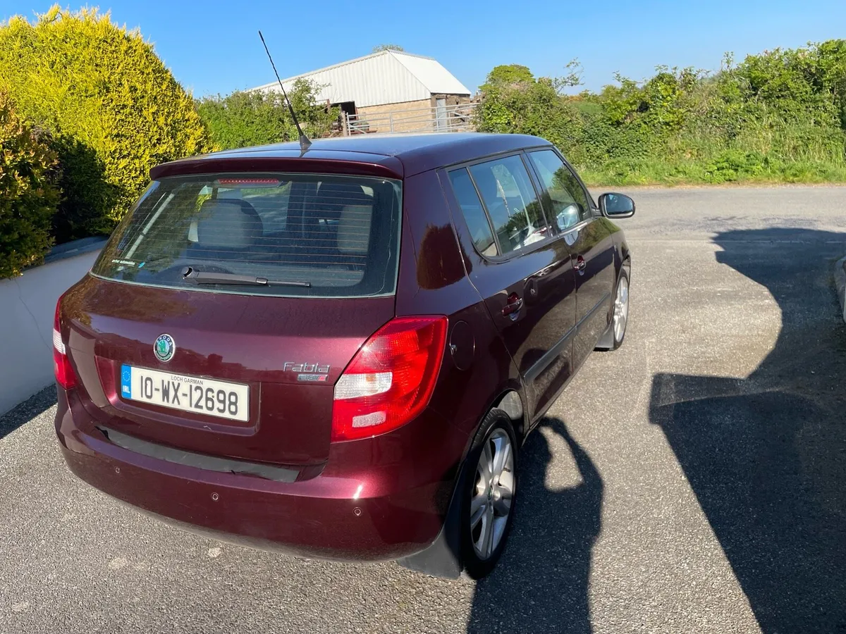 10 Skoda Fabia 1.6 auto  nct 2/26 tax 9/25 - Image 4