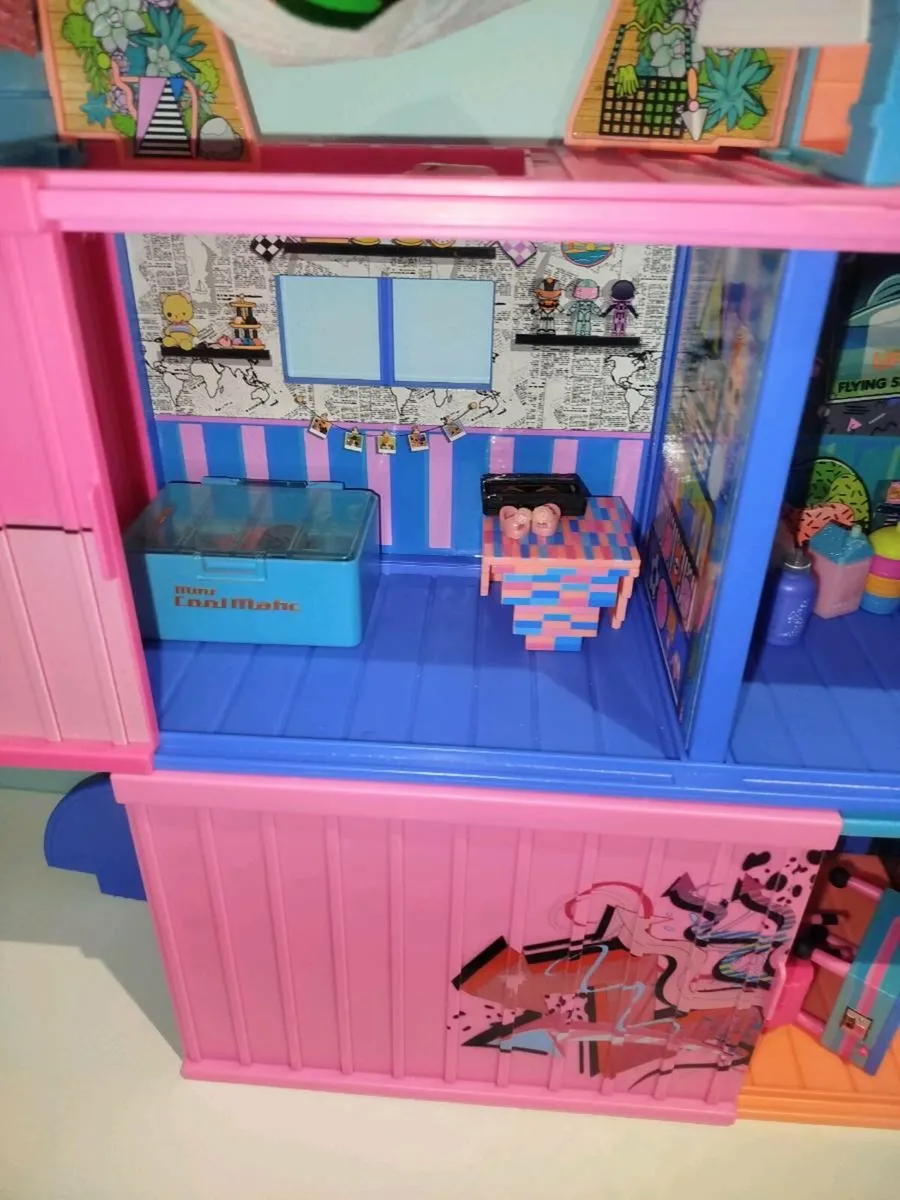 Lol clubhouse - Image 4