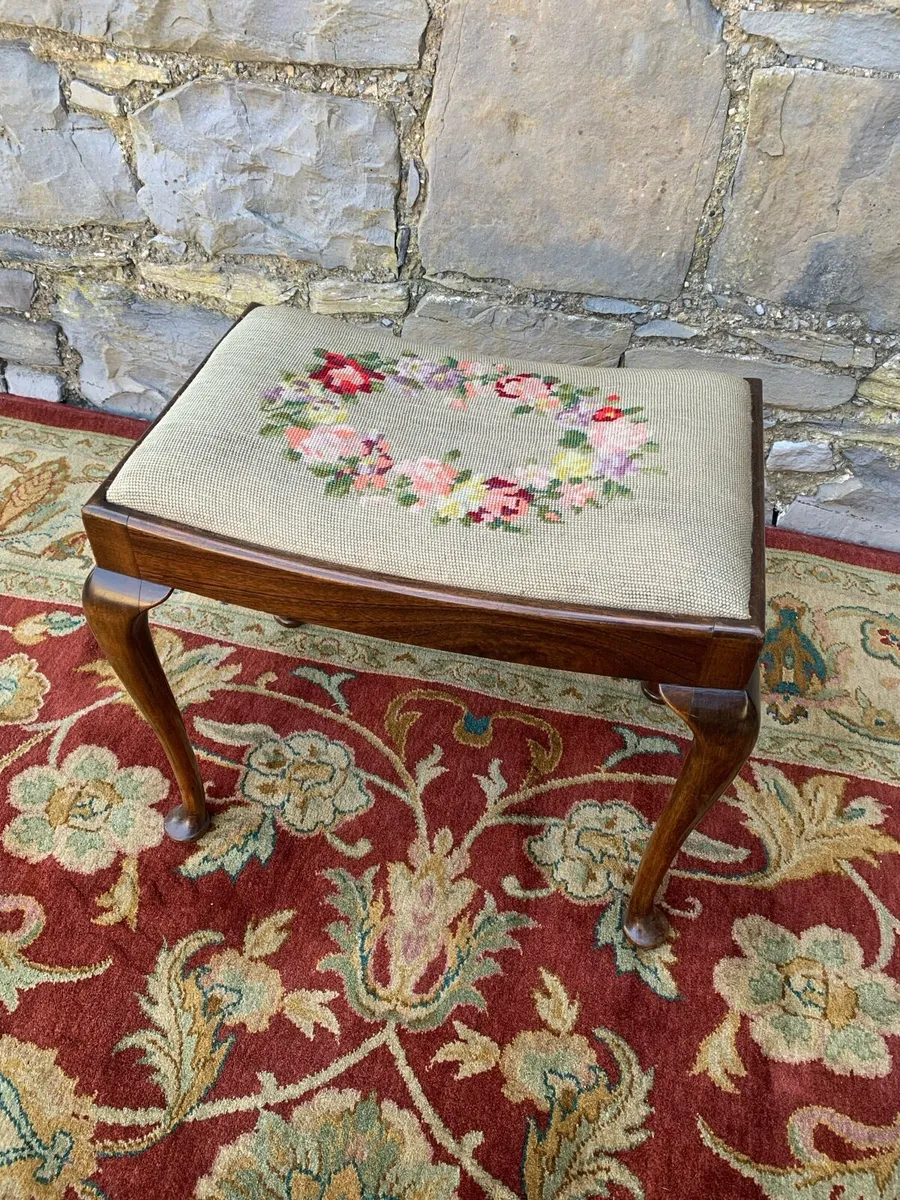 Antique walnut vanity stool - Image 3
