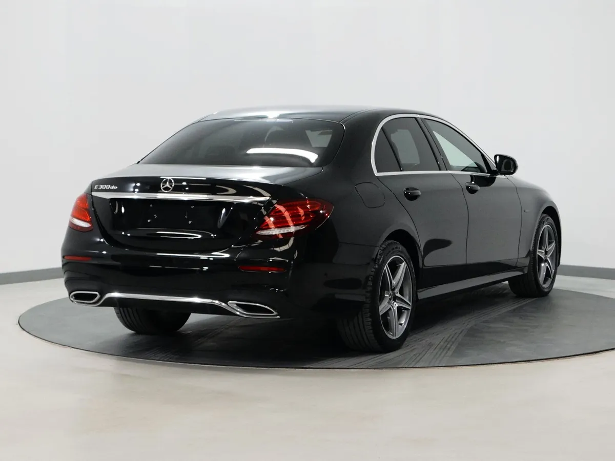 *121* 2020 Mercedes-Benz 300 2.0 AMG LINE PREMIUM - Image 4