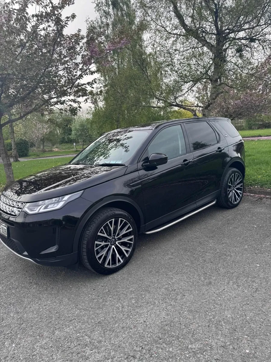 Land Rover Discovery Sport 2020 - Image 2