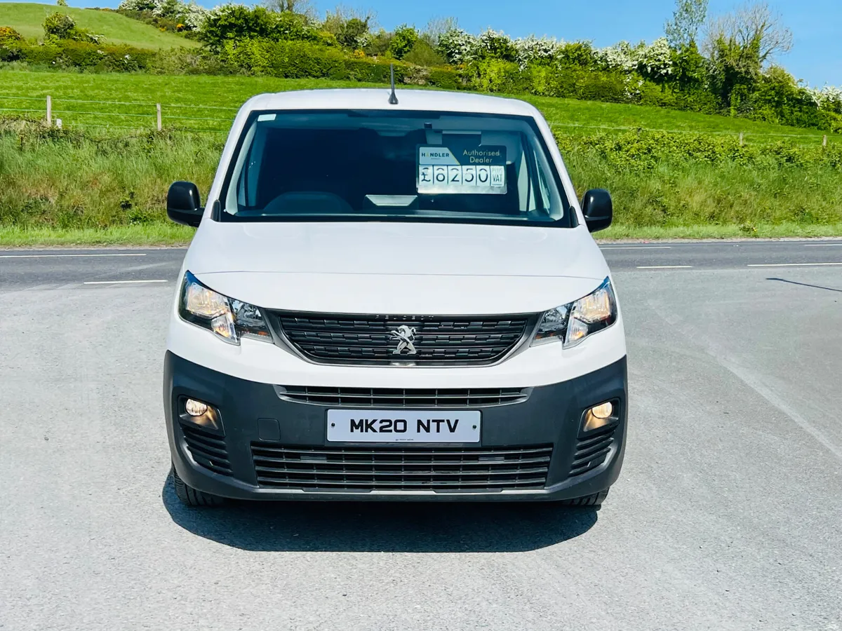 2020 Peugeot Partner Professional €10500 IRISH REG - Image 2