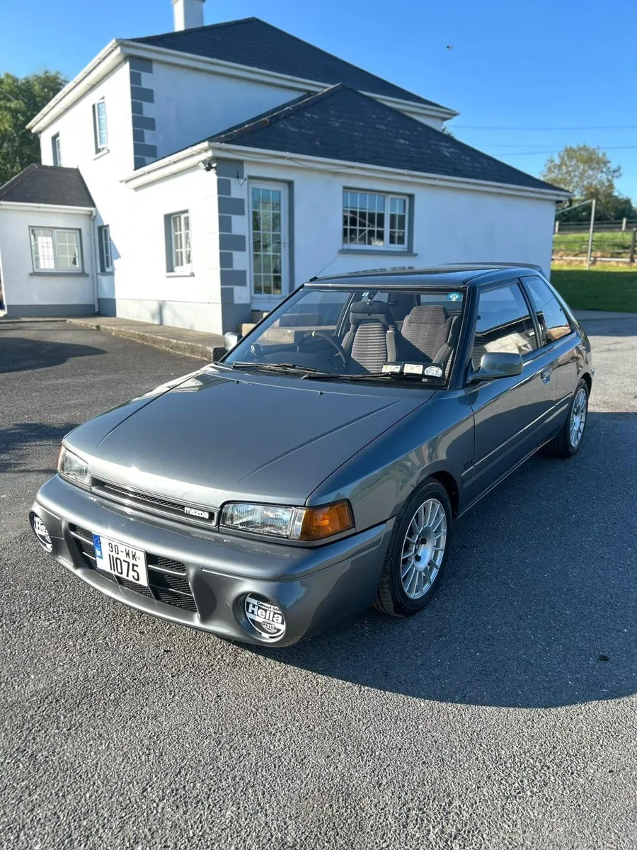 Mazda 323 Familia Gtx - Image 1