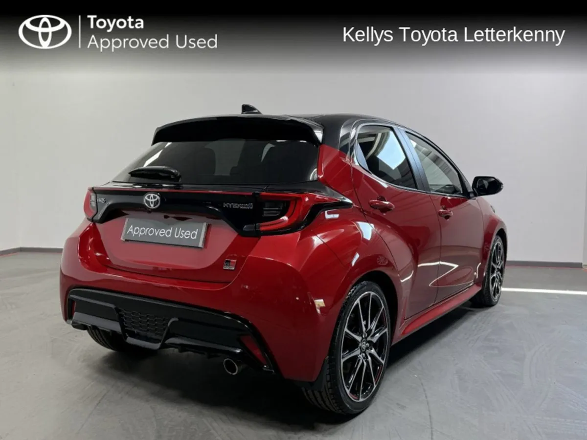 Toyota Yaris Yaris Hybrid GR Sport  145 - Image 2