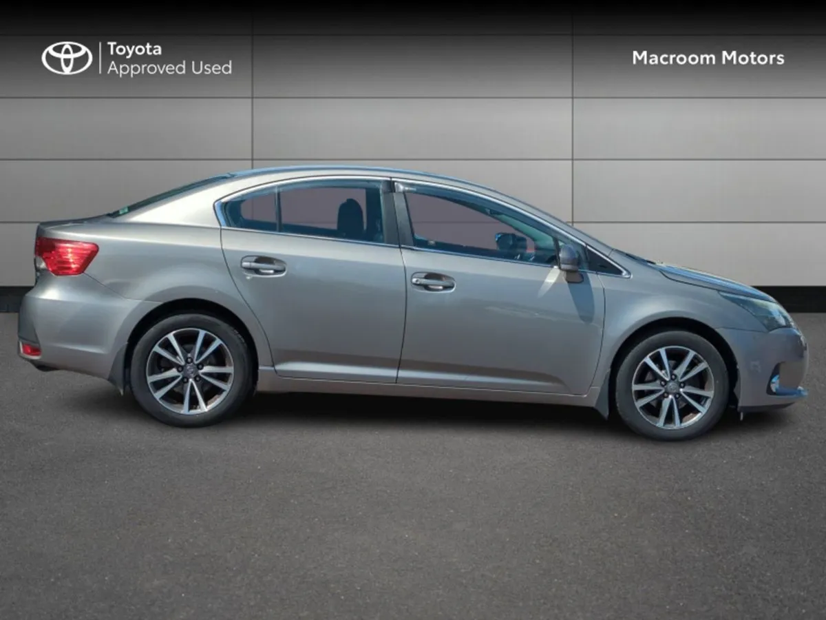 Toyota Avensis Avensis 2.0 D4D Luna MY - Image 3