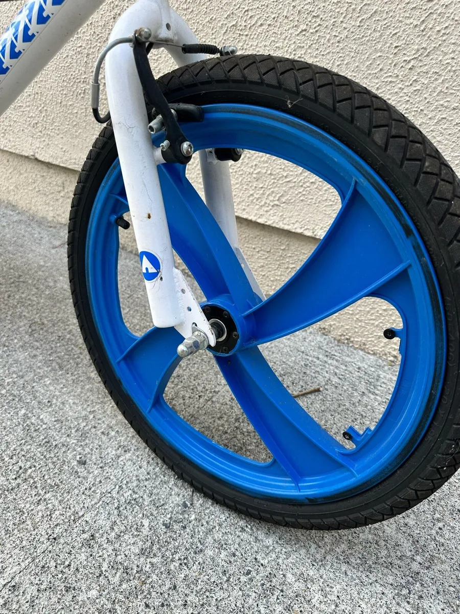 BMX - Image 4