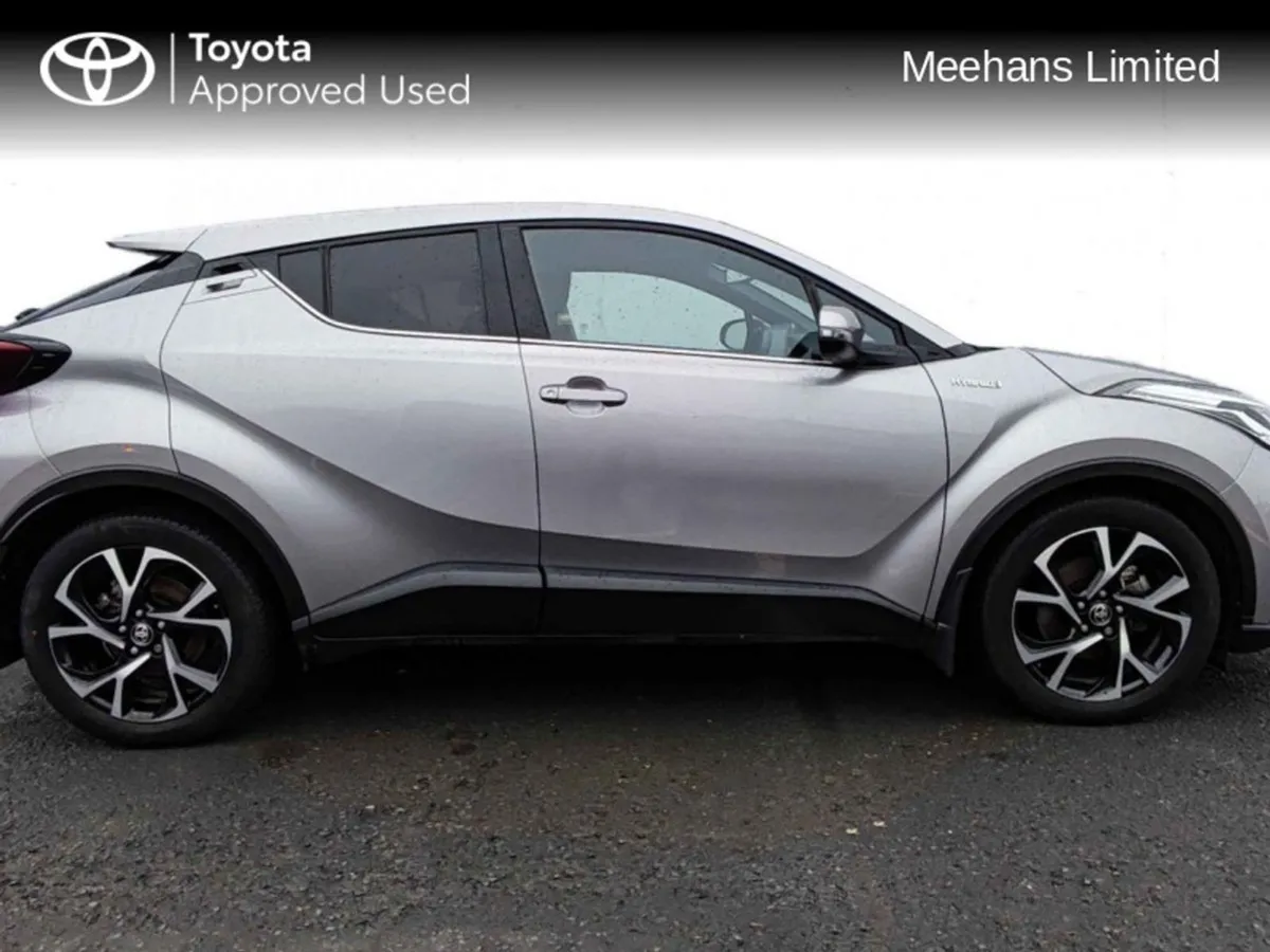 Toyota C-HR 1.8 Hybrid Sport 4DR Auto - Image 3