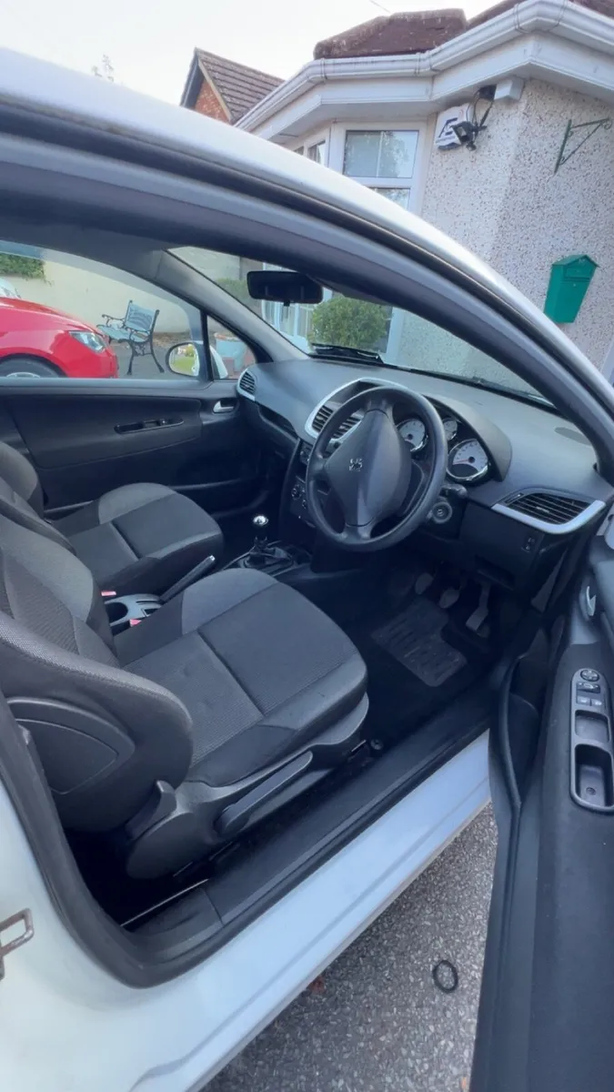 2010 Peugeot 207 – 1.4L Petrol White | - Image 2