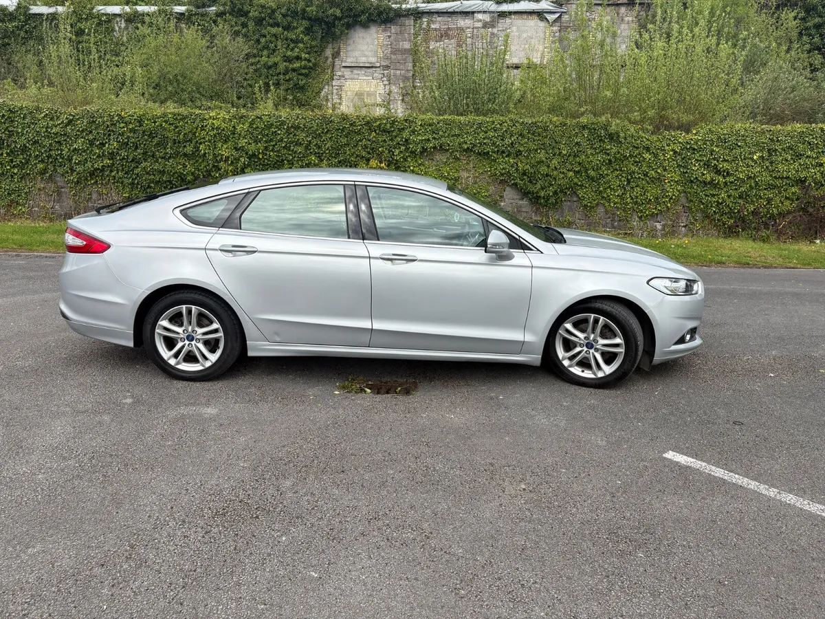 Ford Mondeo 2017 - Image 2