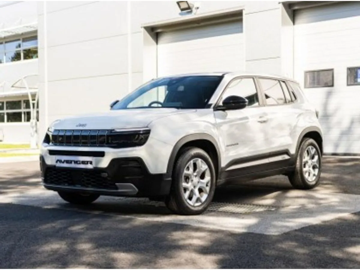 Jeep Avenger E Commercial Longitude 54kw 156hp - Image 2