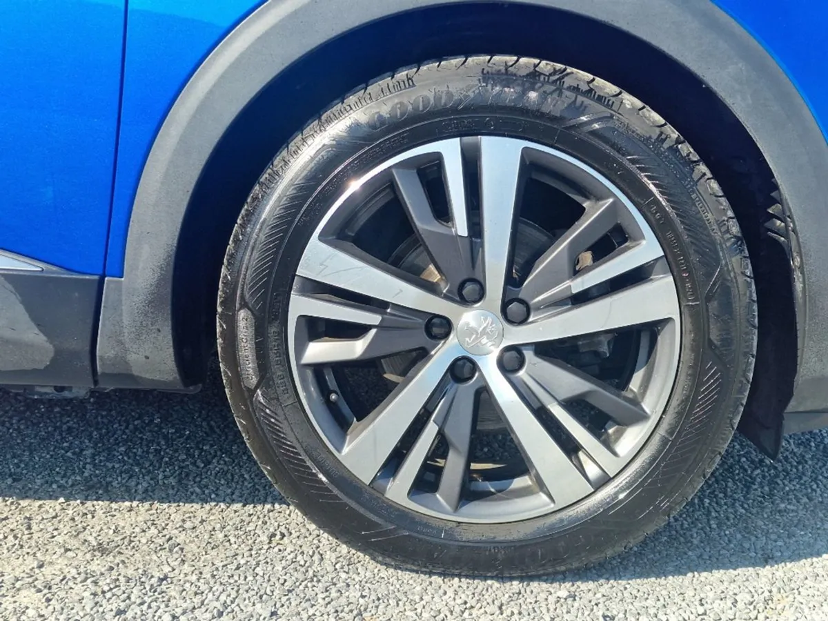 Peugeot 3008 FL Allure 1.5 Blue HDI 130 - Image 4