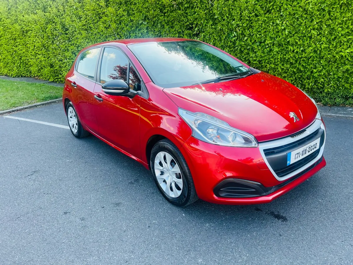 2017 Peugeot 208 1.2 Petrol *Nct 4/27* - Image 1