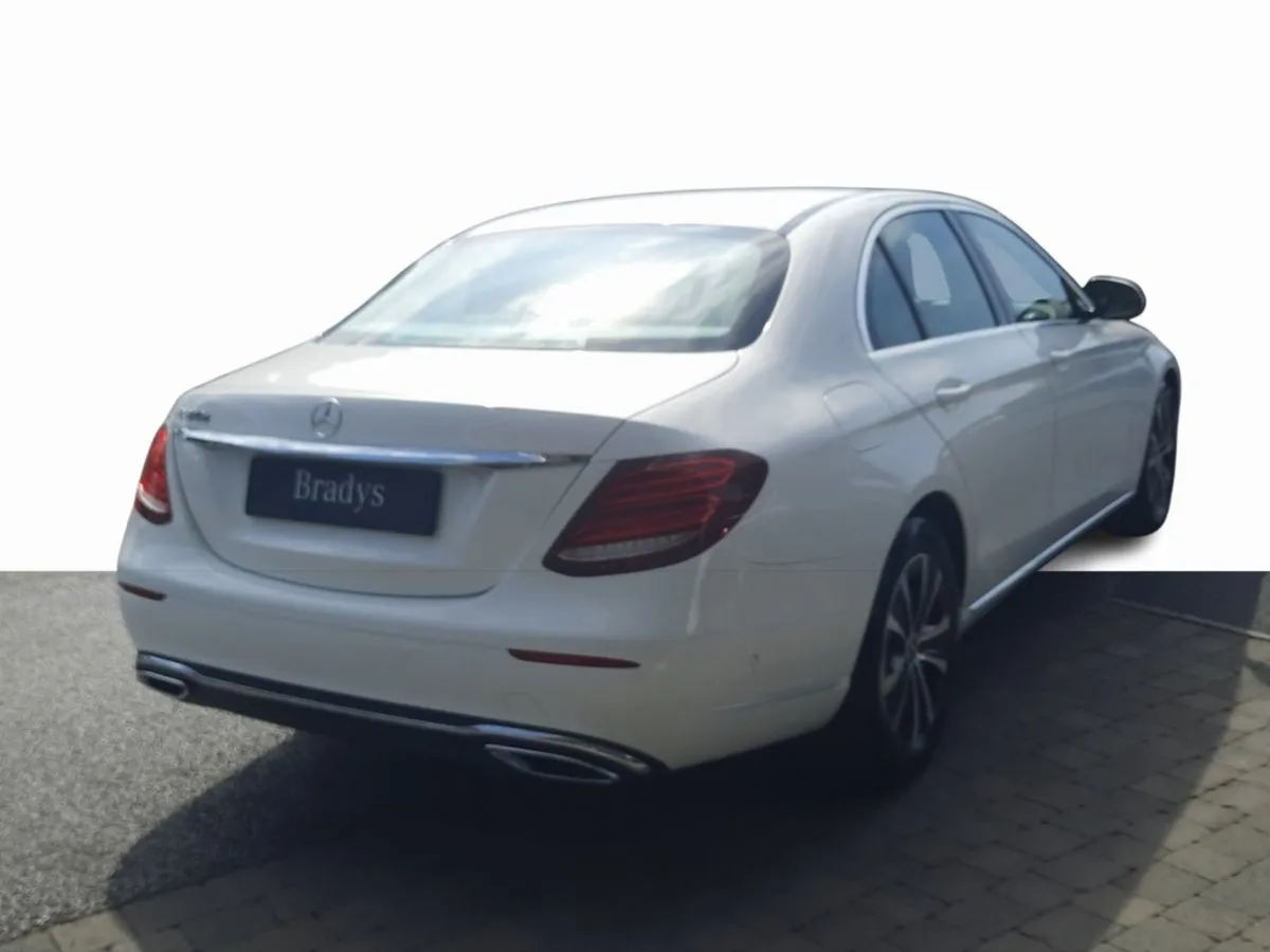 Mercedes-Benz E-Class E 220 D Exclusive -beautifu - Image 4