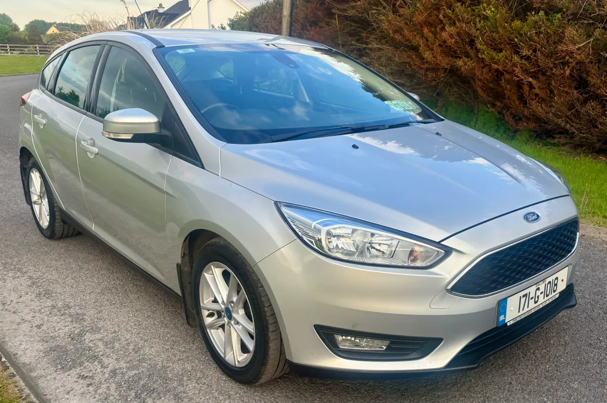 2017 FORD FOCUS IMMACULATE - Image 4