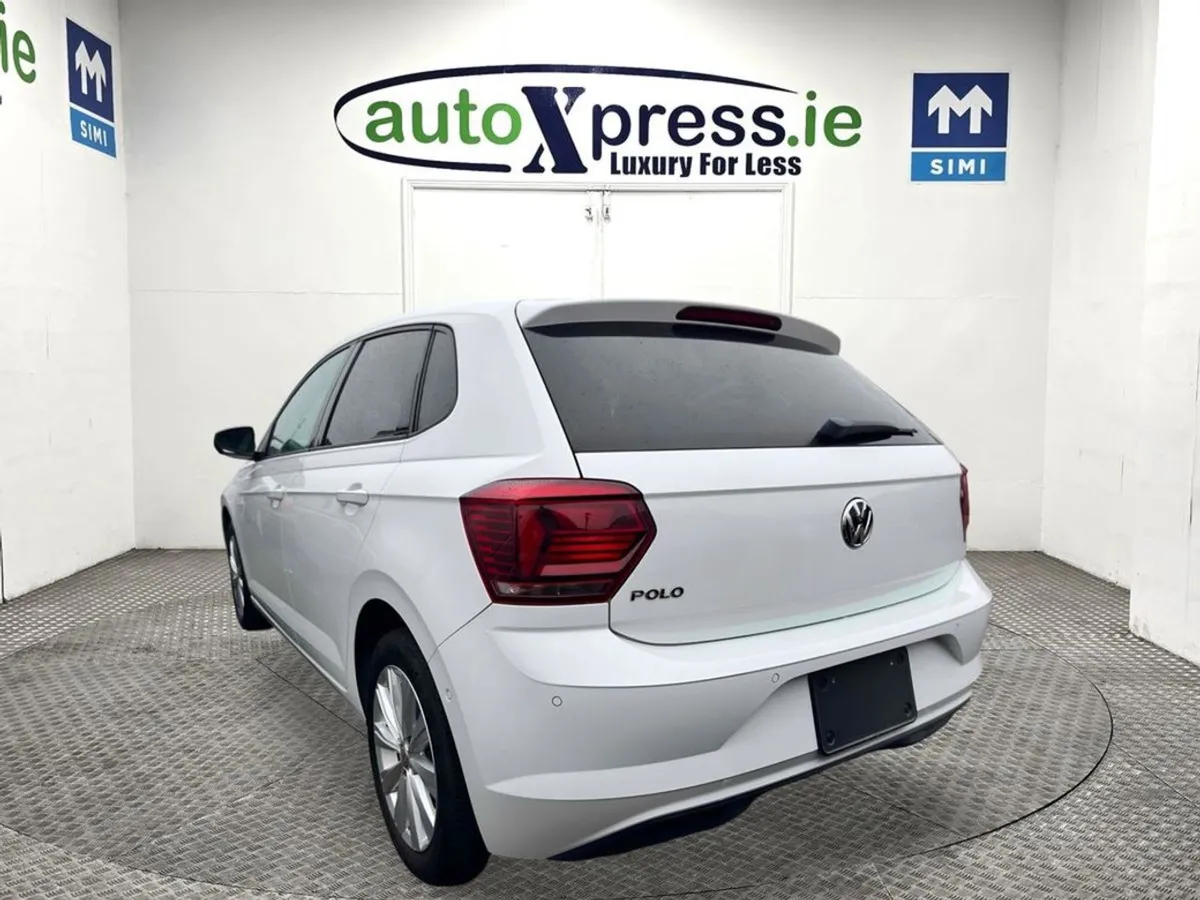 Volkswagen Polo 1.0 TSI High Line Automatic  Reve - Image 3