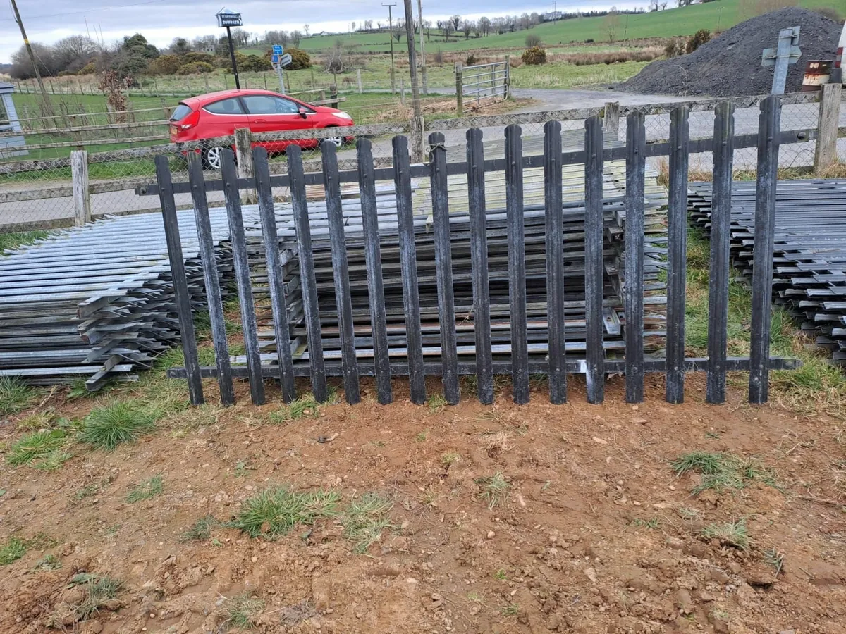 Galvanised Railings - Image 1