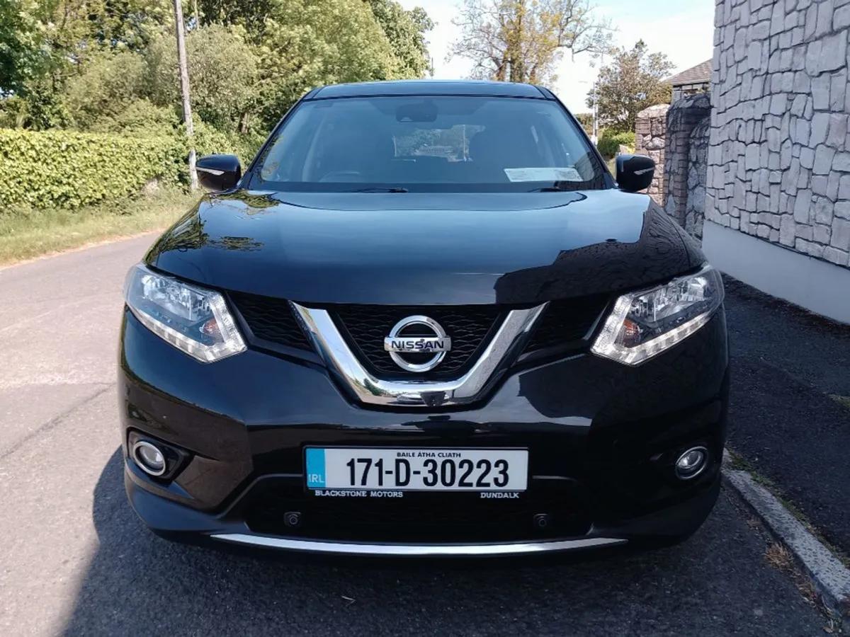 Nissan X-Trail 1.6 DSL SV Moon Roof 5 Seat E6 - Image 4
