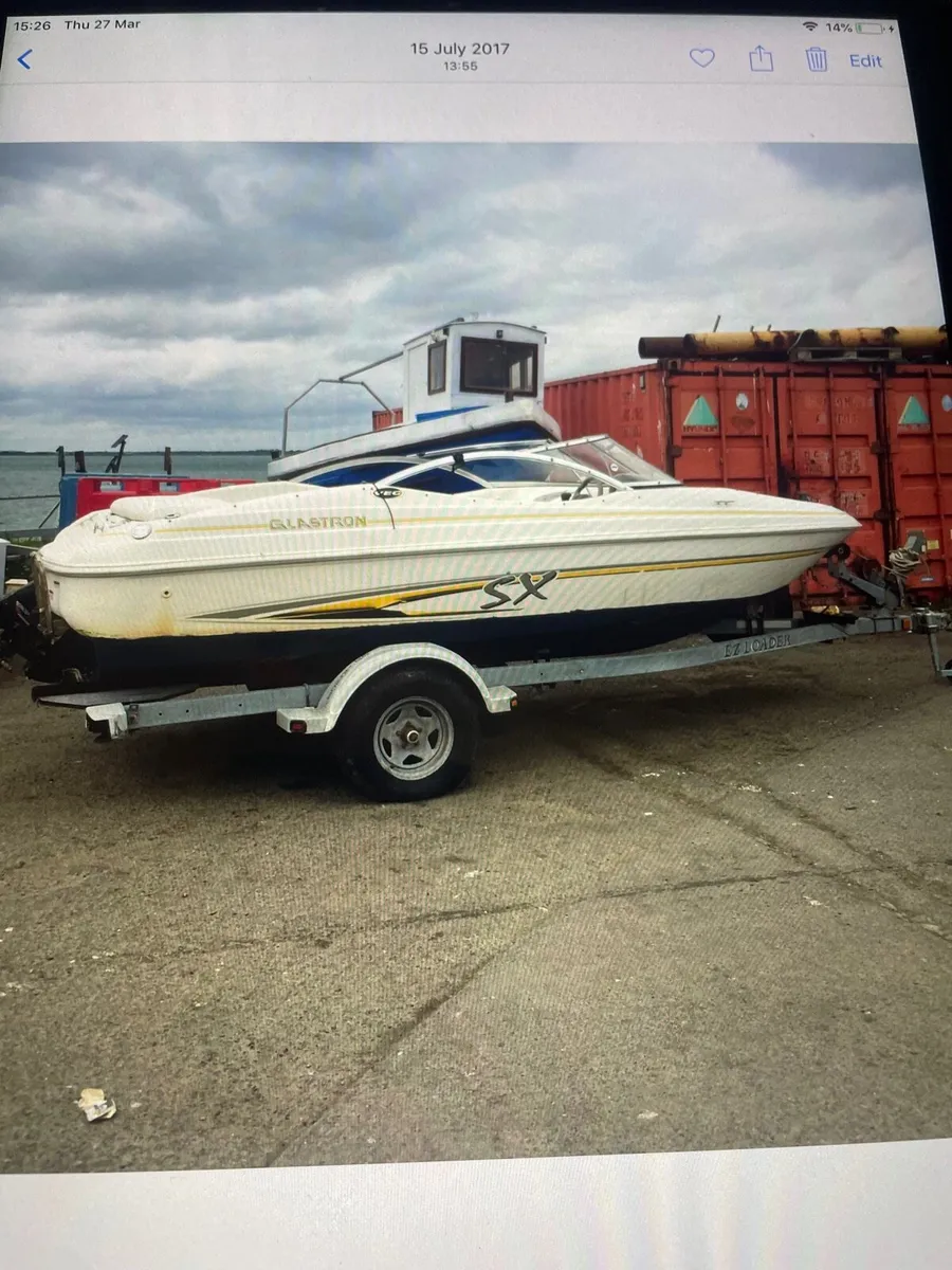 boat glastron 145 inboard 17foot - Image 1