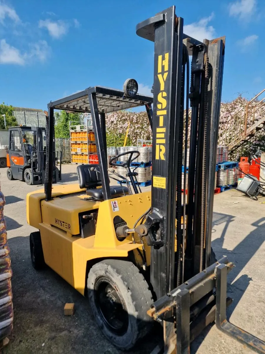 HYSTER 3 TON FORKLIFT - Image 1