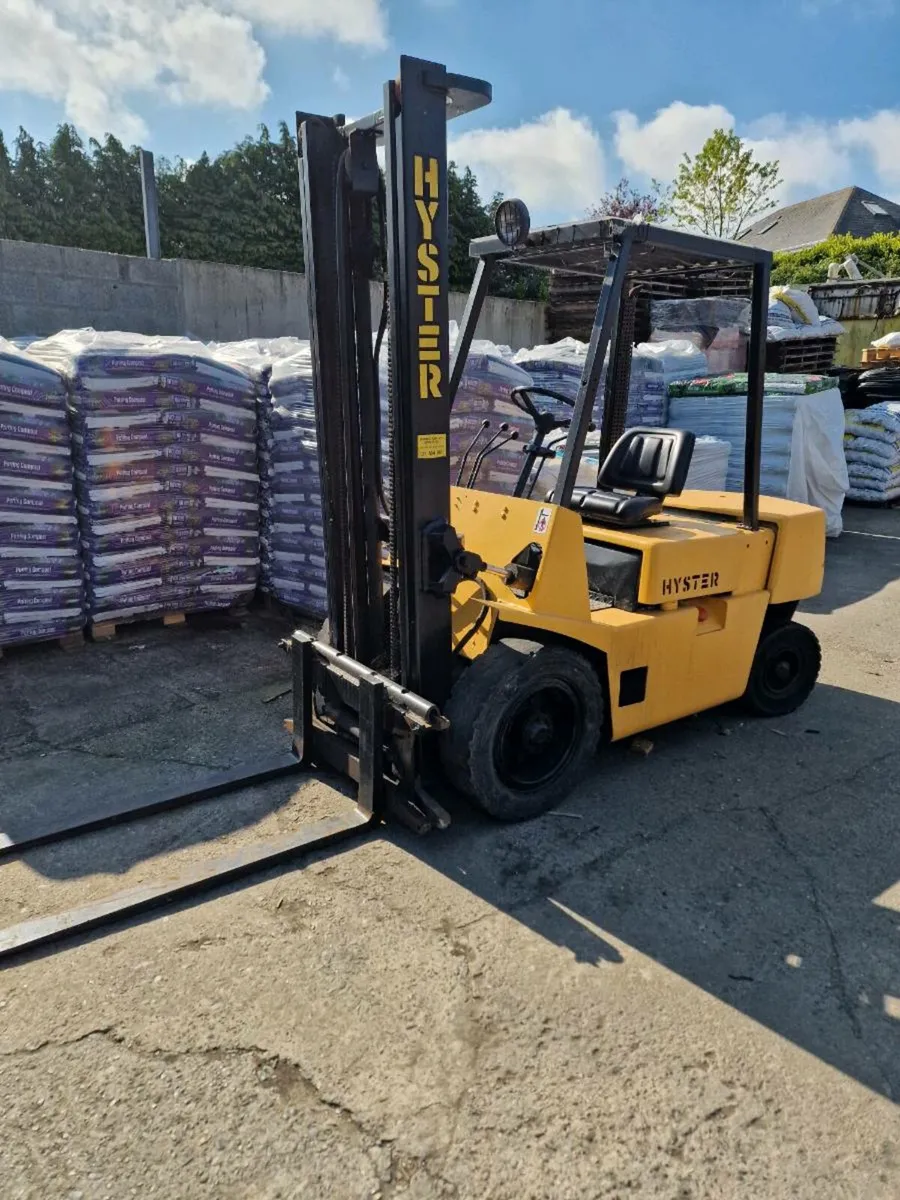 HYSTER 3 TON FORKLIFT - Image 2