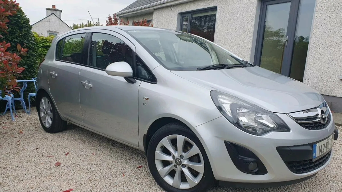 Opel Corsa Excite , eco, low mileage - Image 3