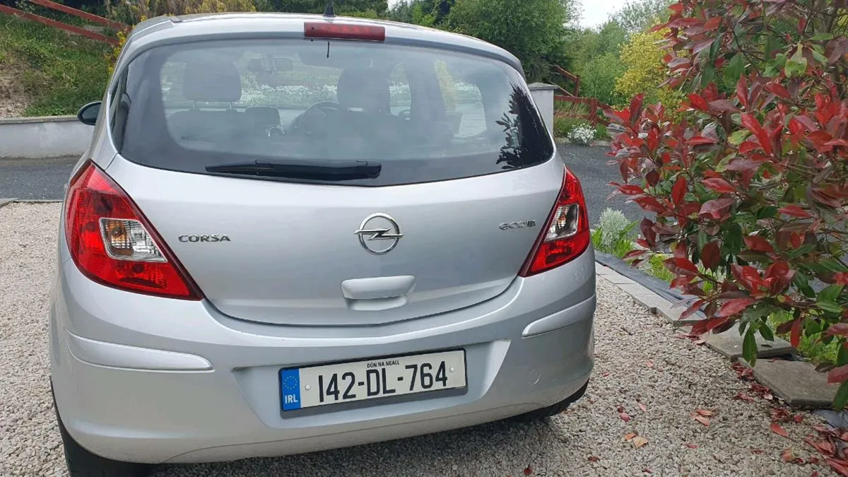 Opel Corsa Excite , eco, low mileage - Image 4