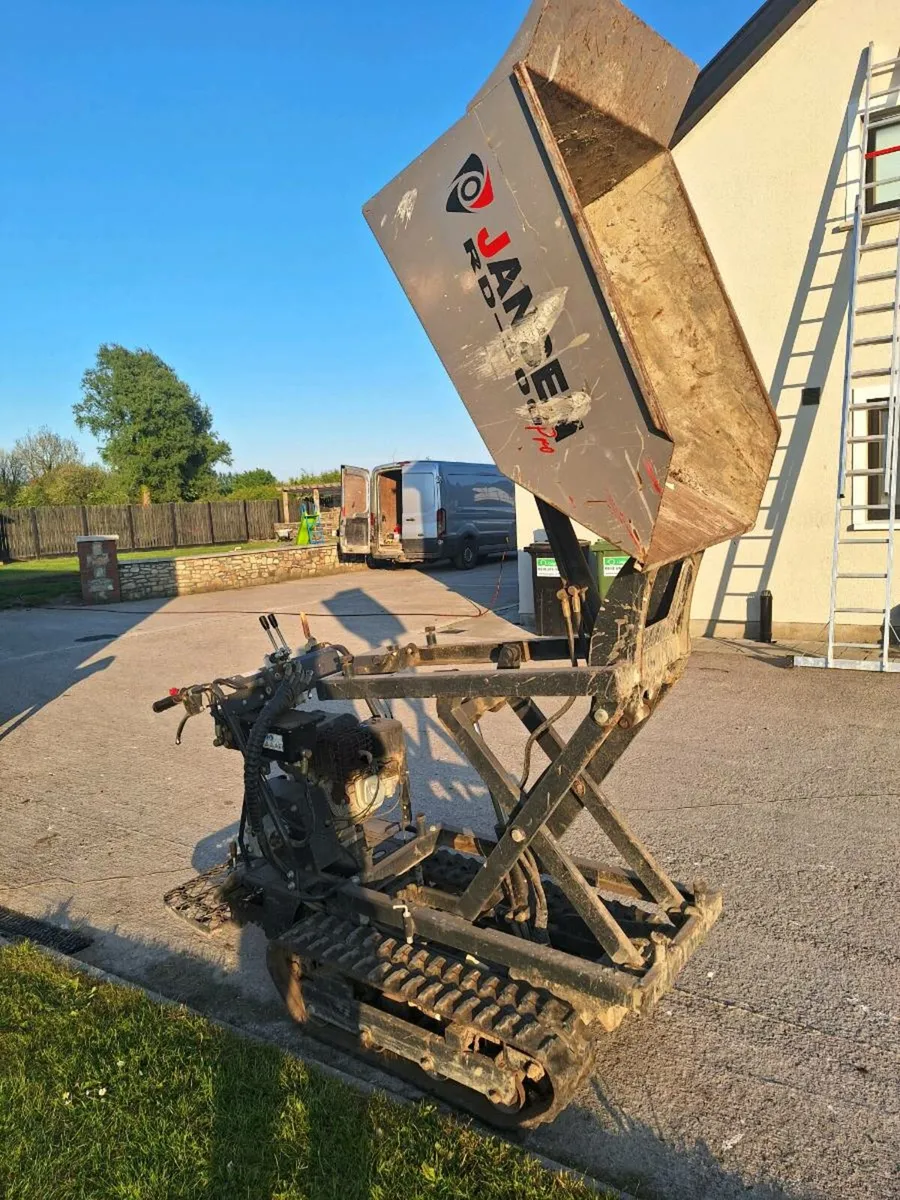 Hi tip track dumper - Image 2