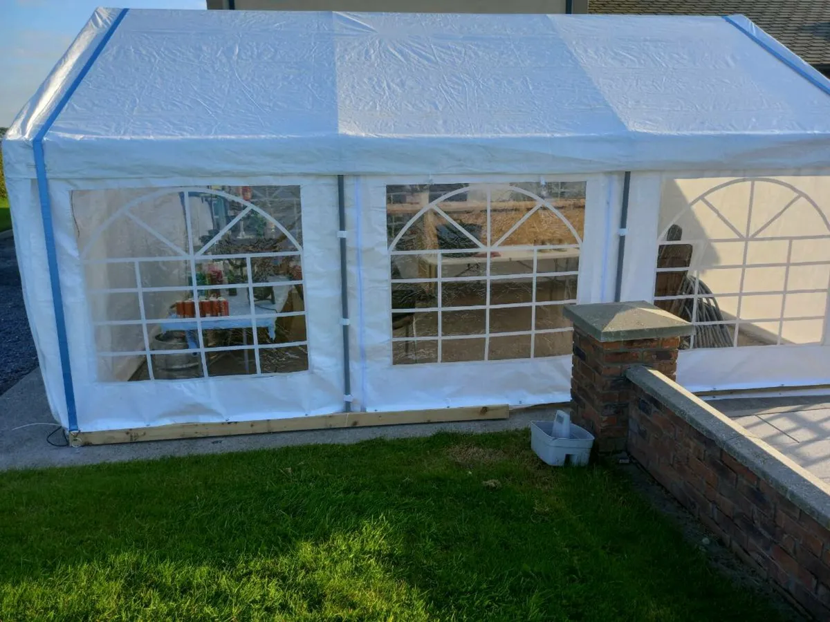 Marquee - Image 2