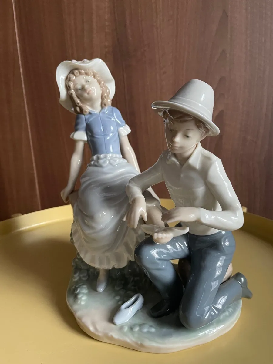 NAO by lladro - Image 2