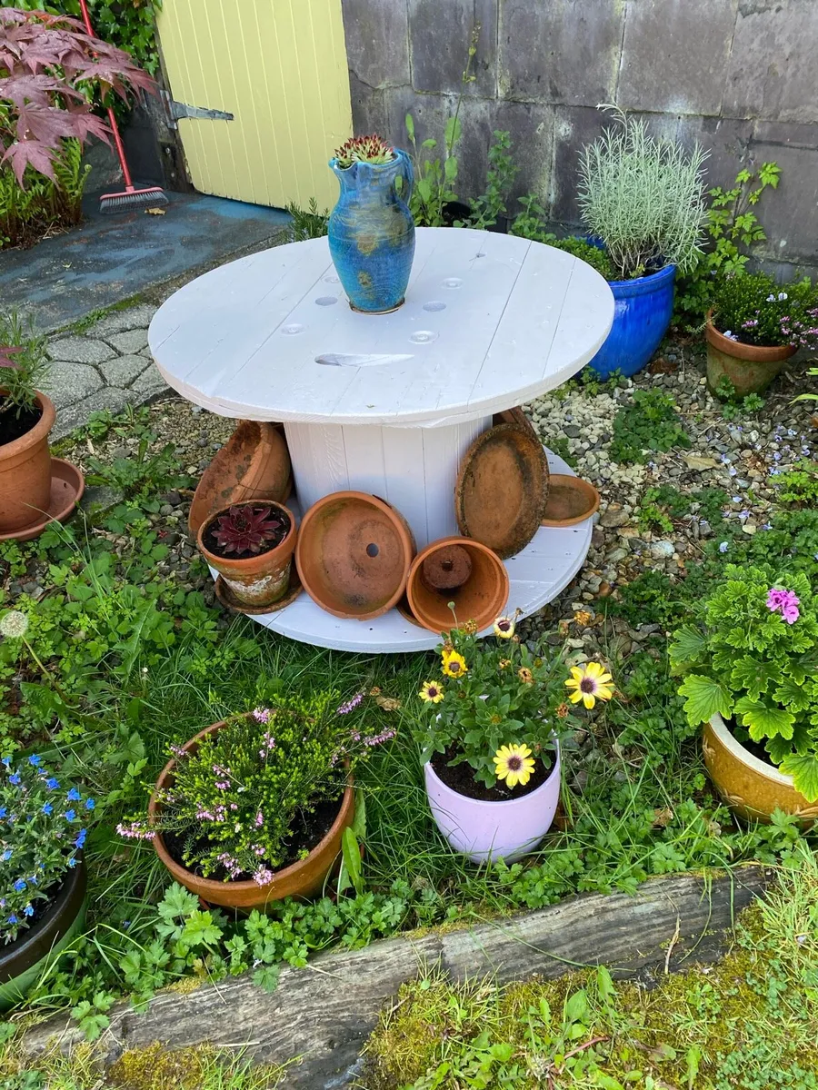 Summer garden table - Image 2