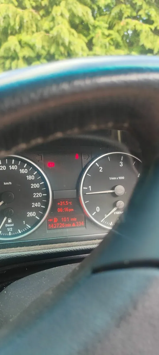 BMW 3-Series 2007 - Image 3