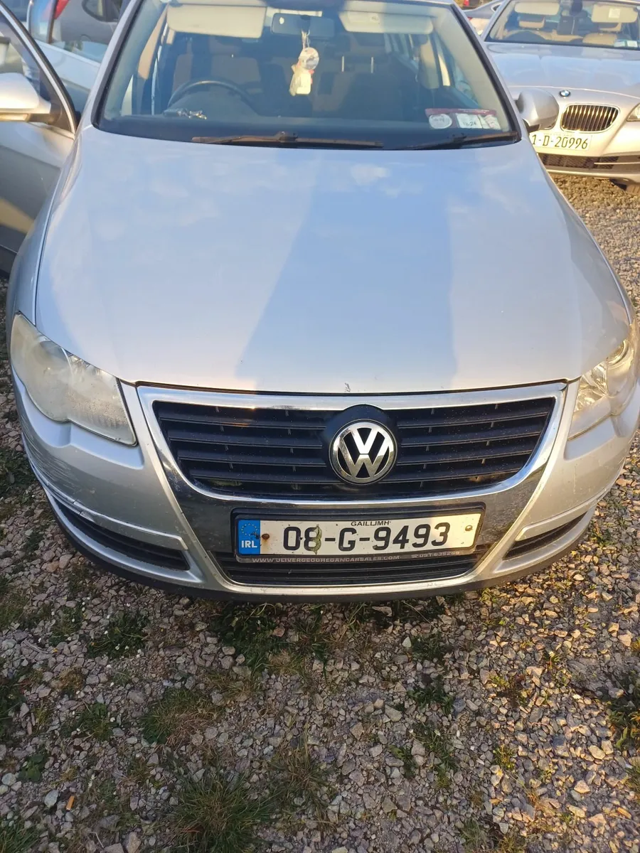 Volkswagen Passat 2008 - Image 1