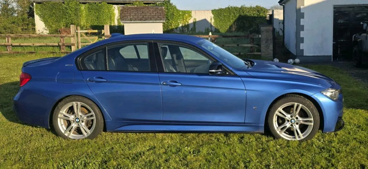 182 BMW 330e Hybrid M-Sport - Image 2