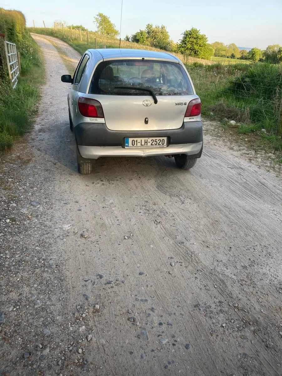 Toyota Yaris - Image 4