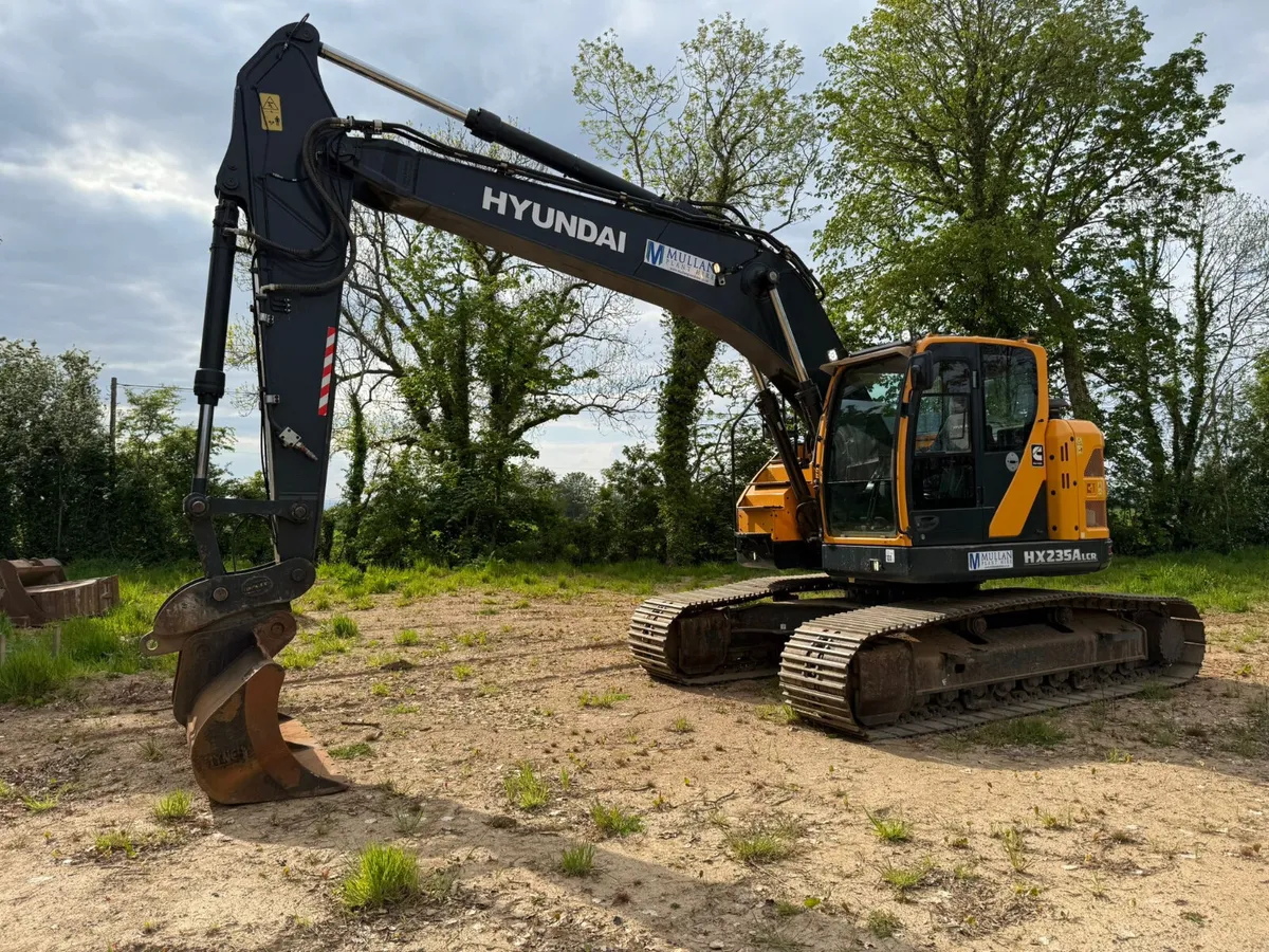 2021 Hyundai HX235 Only 2600Hrs - MULLANS - Image 1