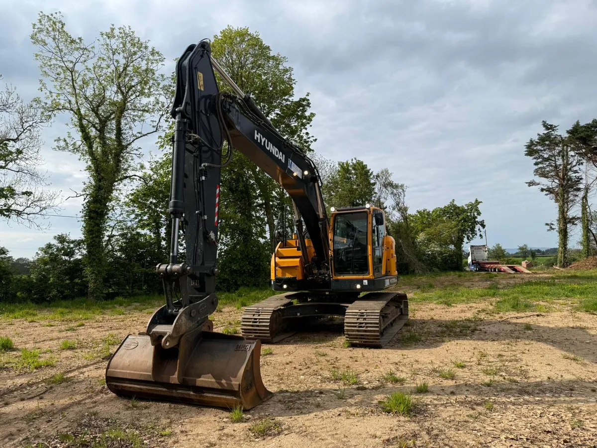 2021 Hyundai HX235 Only 2600Hrs - MULLANS - Image 4