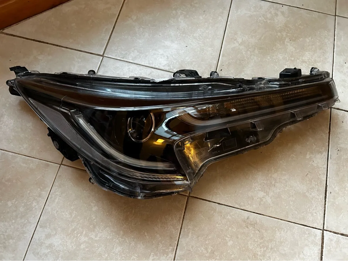 Headlights/fog lights/radiator grills - Image 4