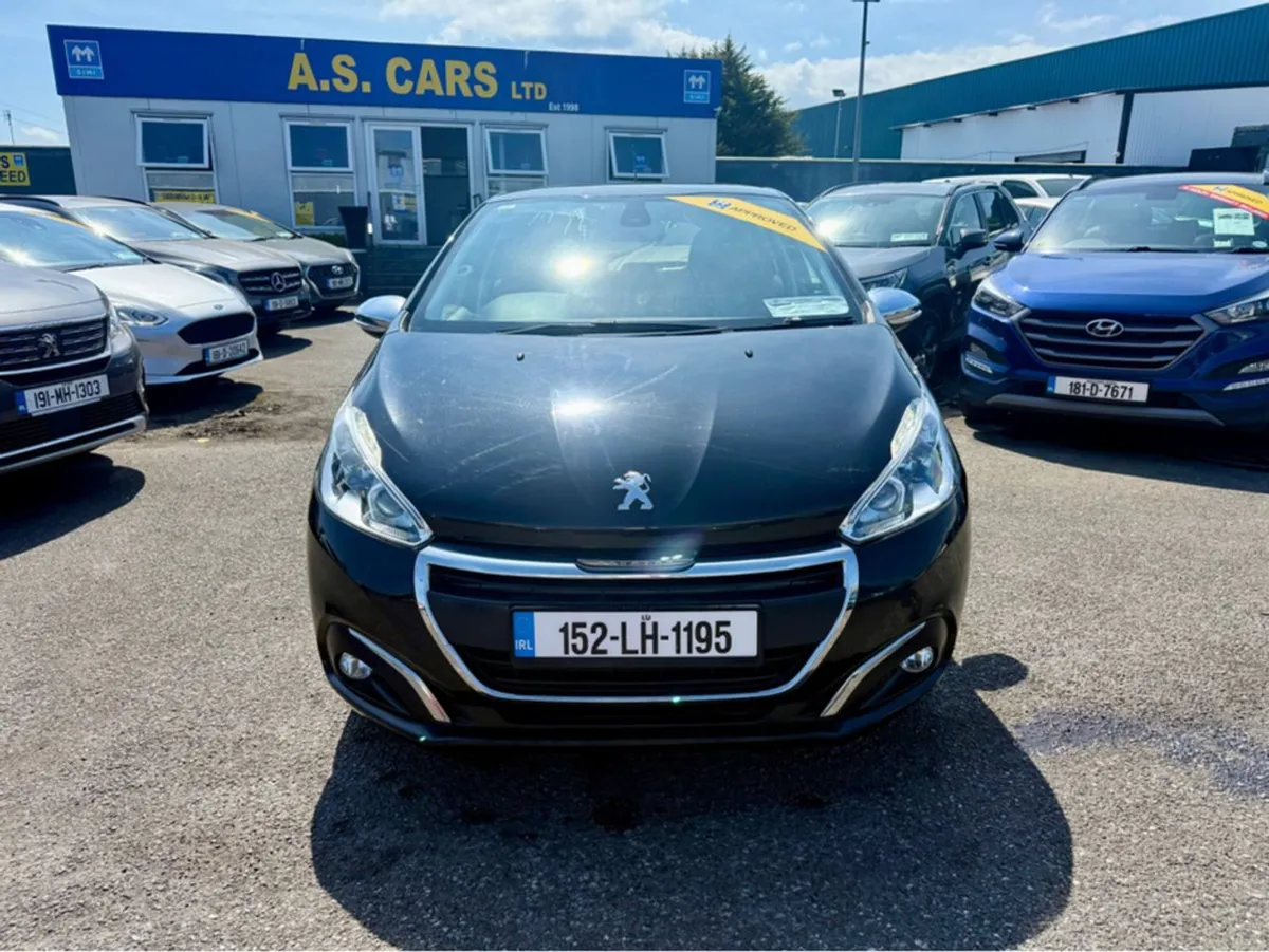 Peugeot 208 1.6 Blue HDI Allure Low Mileage TOP S - Image 3