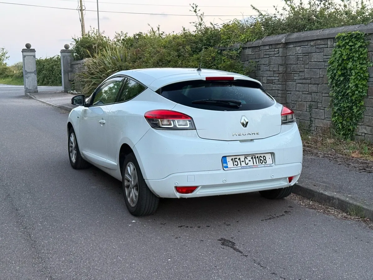 2015 Renault Megane Coupe - Image 4