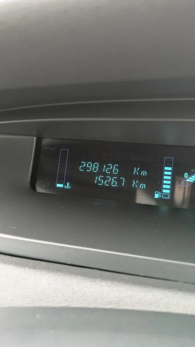 Renault Scenic 2010 - Image 1