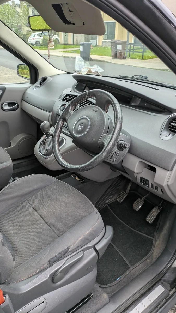 Renault Scenic 2010 - Image 2