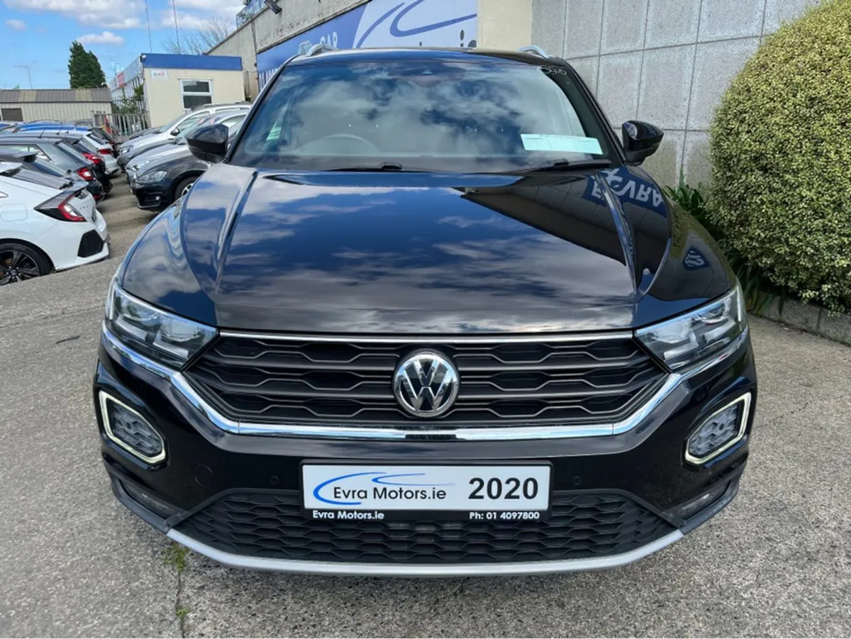 Volkswagen T-Roc Sport Automatic 2.0 Diesel //hig - Image 2
