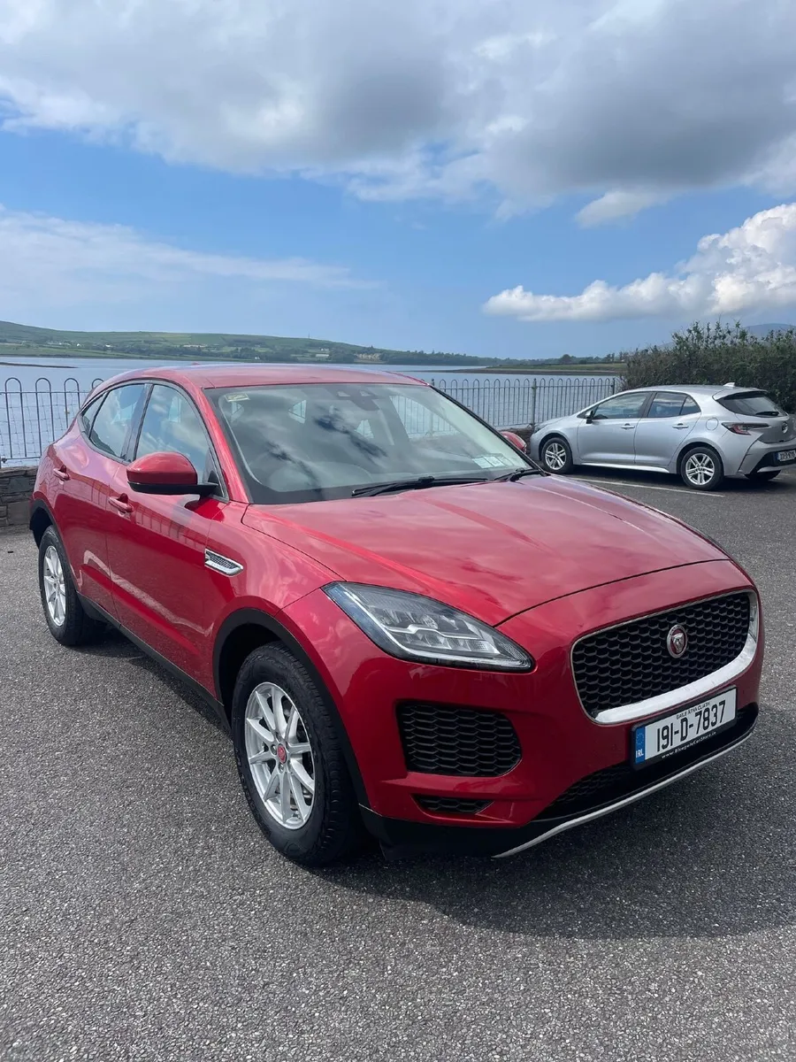 Jaguar E-Pace 2019 - Image 3