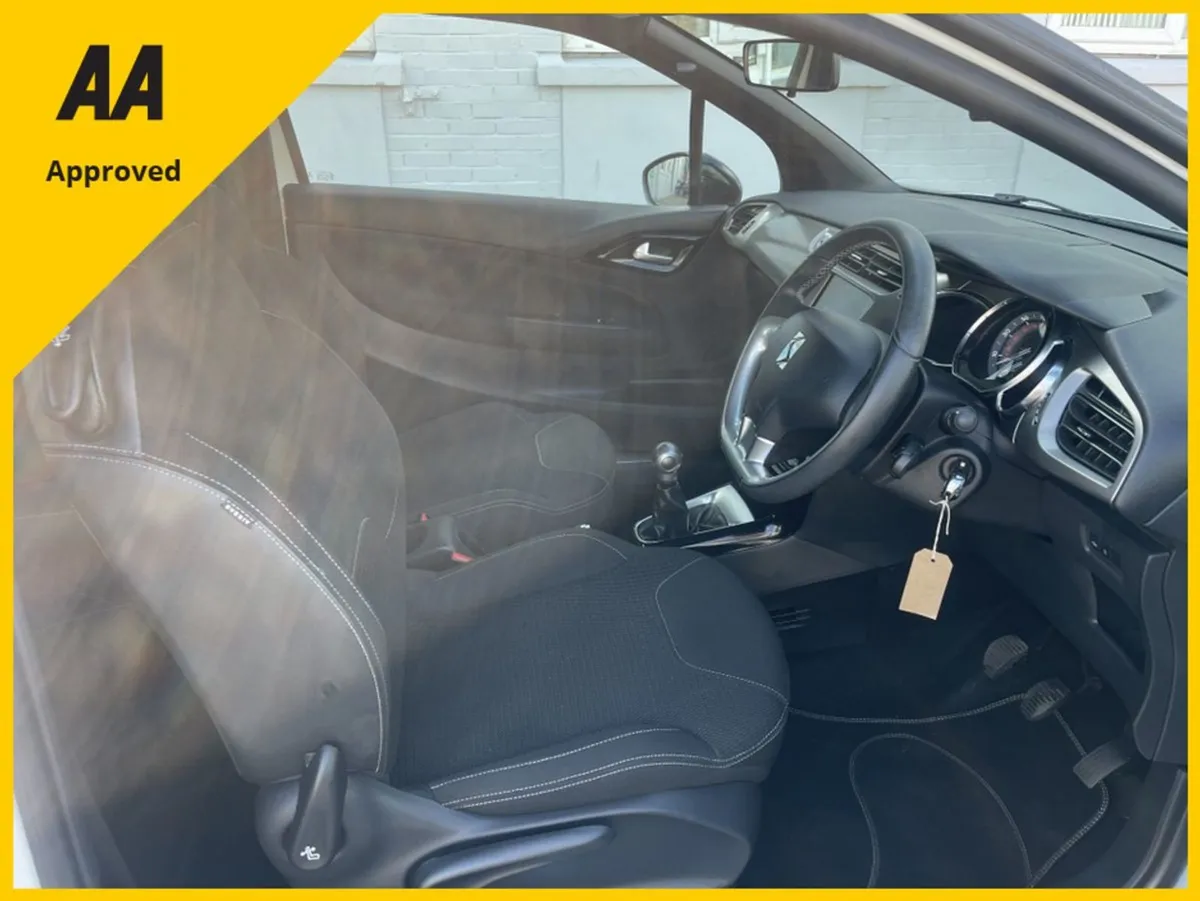 DS Automobiles DS 3 1.2 Chic Puretech Free Delive - Image 2