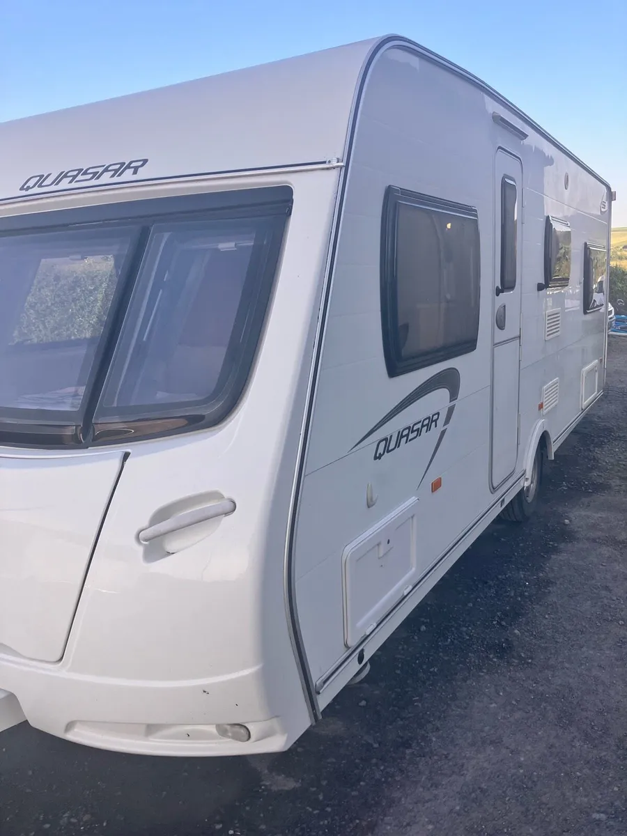 6 berth caravan - Image 1